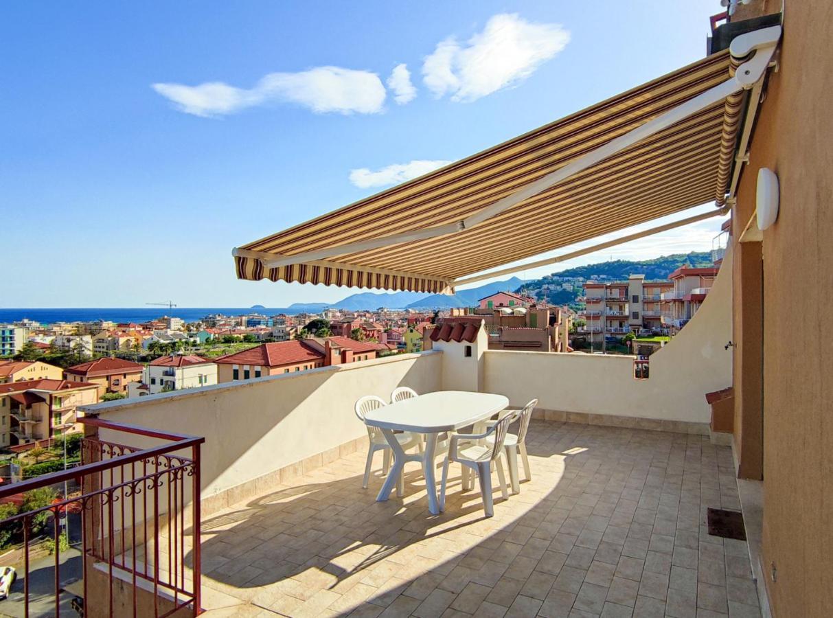 Bella Vista - By Ligooria Leilighet Pietra Ligure Eksteriør bilde