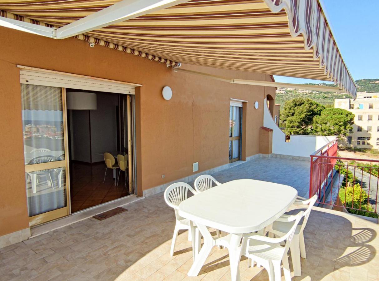 Bella Vista - By Ligooria Leilighet Pietra Ligure Eksteriør bilde